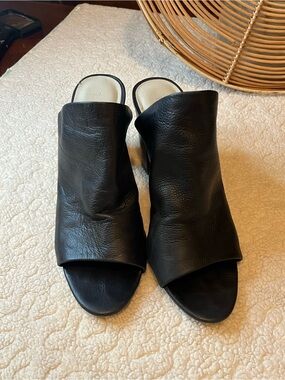 1. State Black Leather Open-Toe Mule Sandals